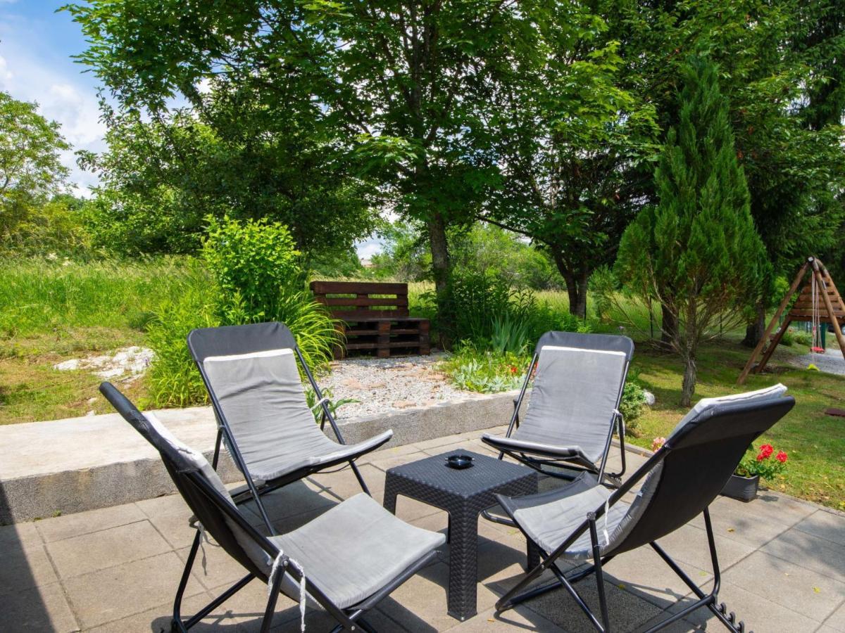 Holiday Home Tina By Interhome Tounj Exteriör bild